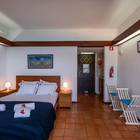 Rent4rest - Sesimbra Ocean View Studio Exterior foto